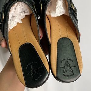 Frye Boots Clogs 9.5 women’s black new